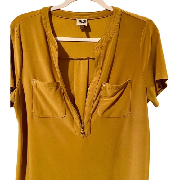 Anne Klein Mustard Short Sleeve Blouse Top - Picture 4 of 8
